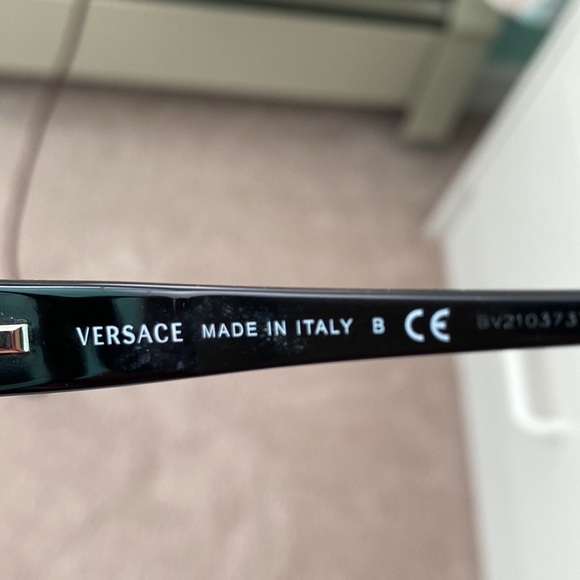 Versace frames - Picture 4 of 4
